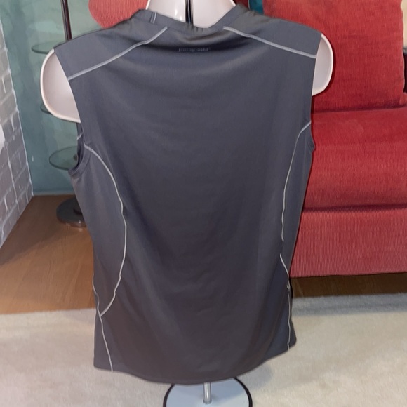 ♻️🌎🌏🌍Patagonia Common Threads Recycling Program Sleeveless Tank Top - Picture 4 of 6